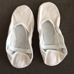 BLOCH Girls Ballet shoes